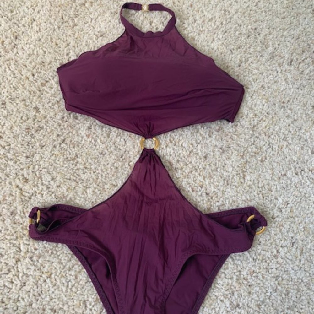 ON HOLD FOR MIA -  Samantha Halter Top Mono…